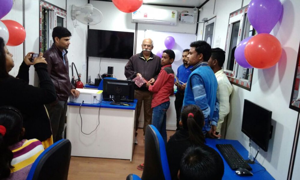 Read more about the article The HP classroom at Chubwa has been recently equipped to provide digital literacy training to 15 adolescent children