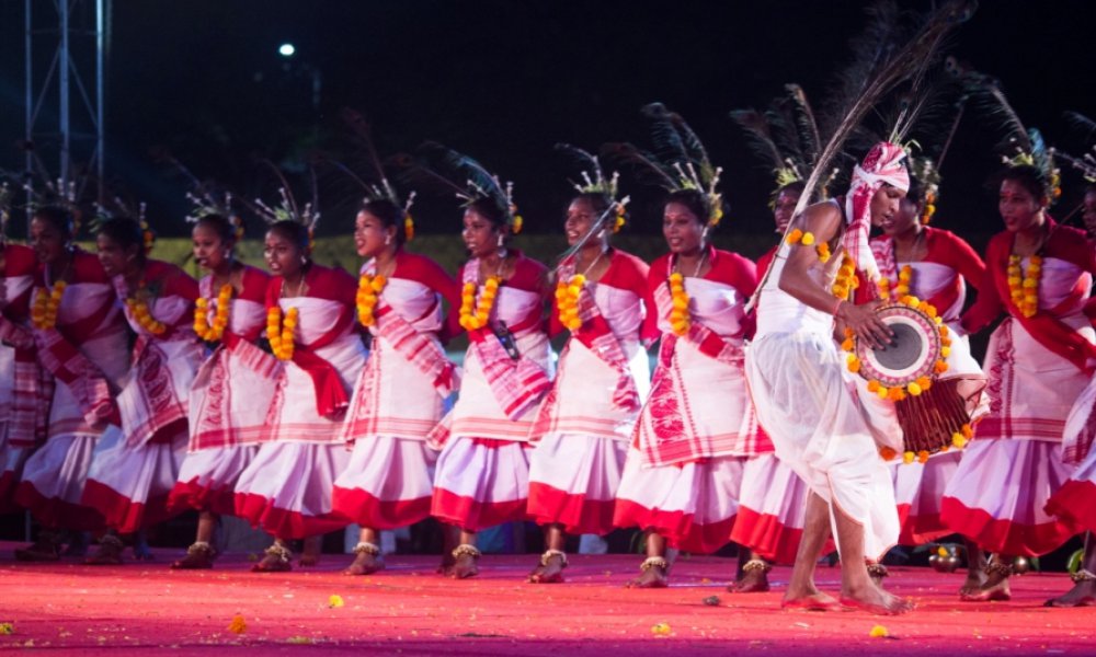 Read more about the article Display of tea tribe culture at SAMVAAD 2018